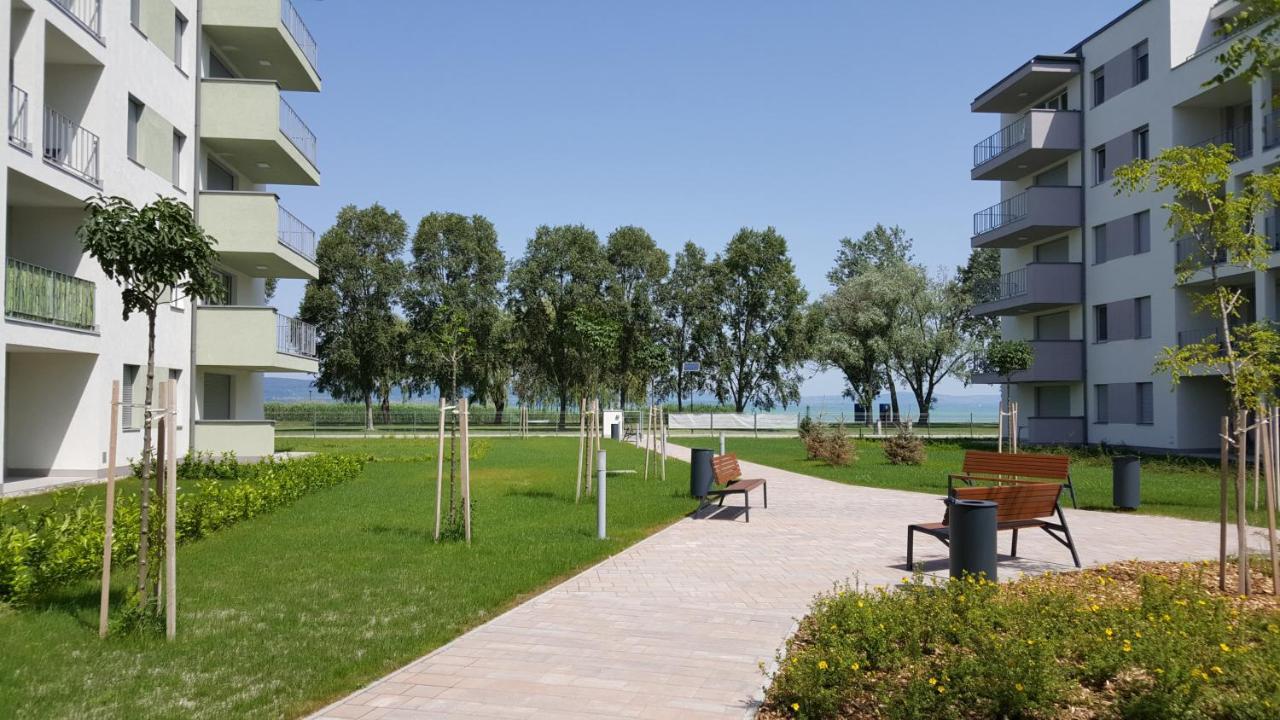 Lelle Resort B21 Balatonlelle Buitenkant foto